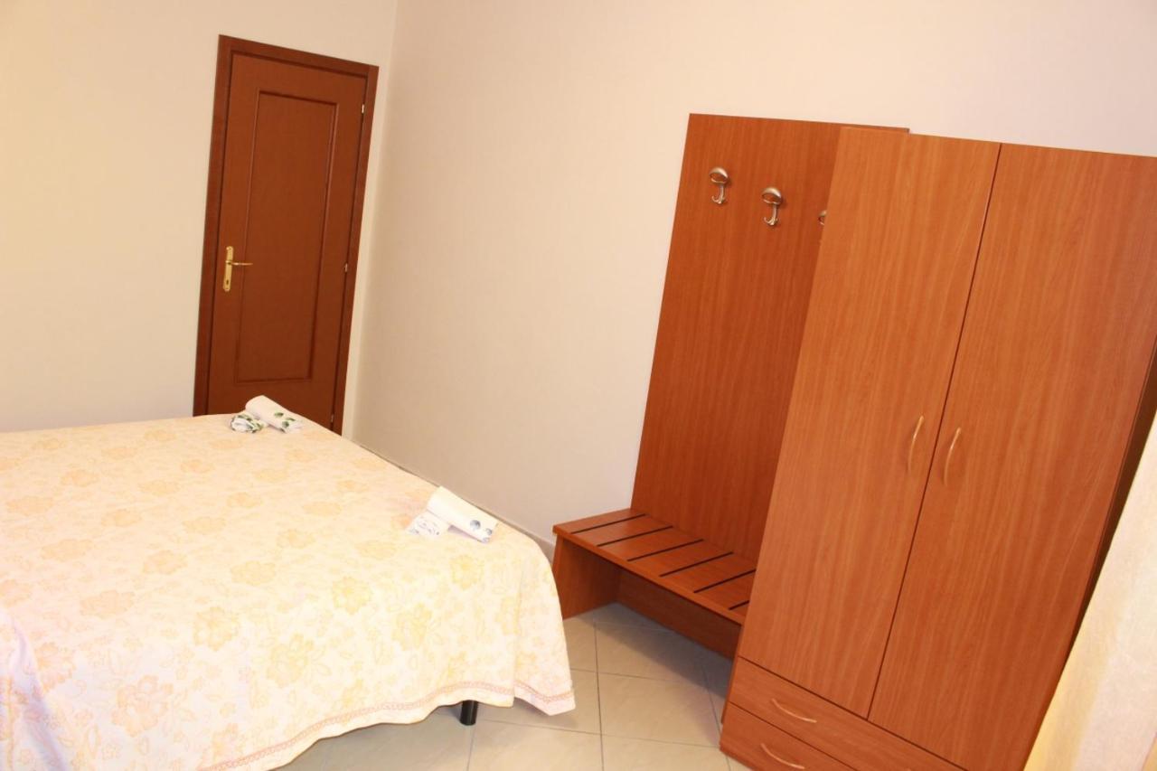 Hotel Nettuno Montecatini Terme Extérieur photo