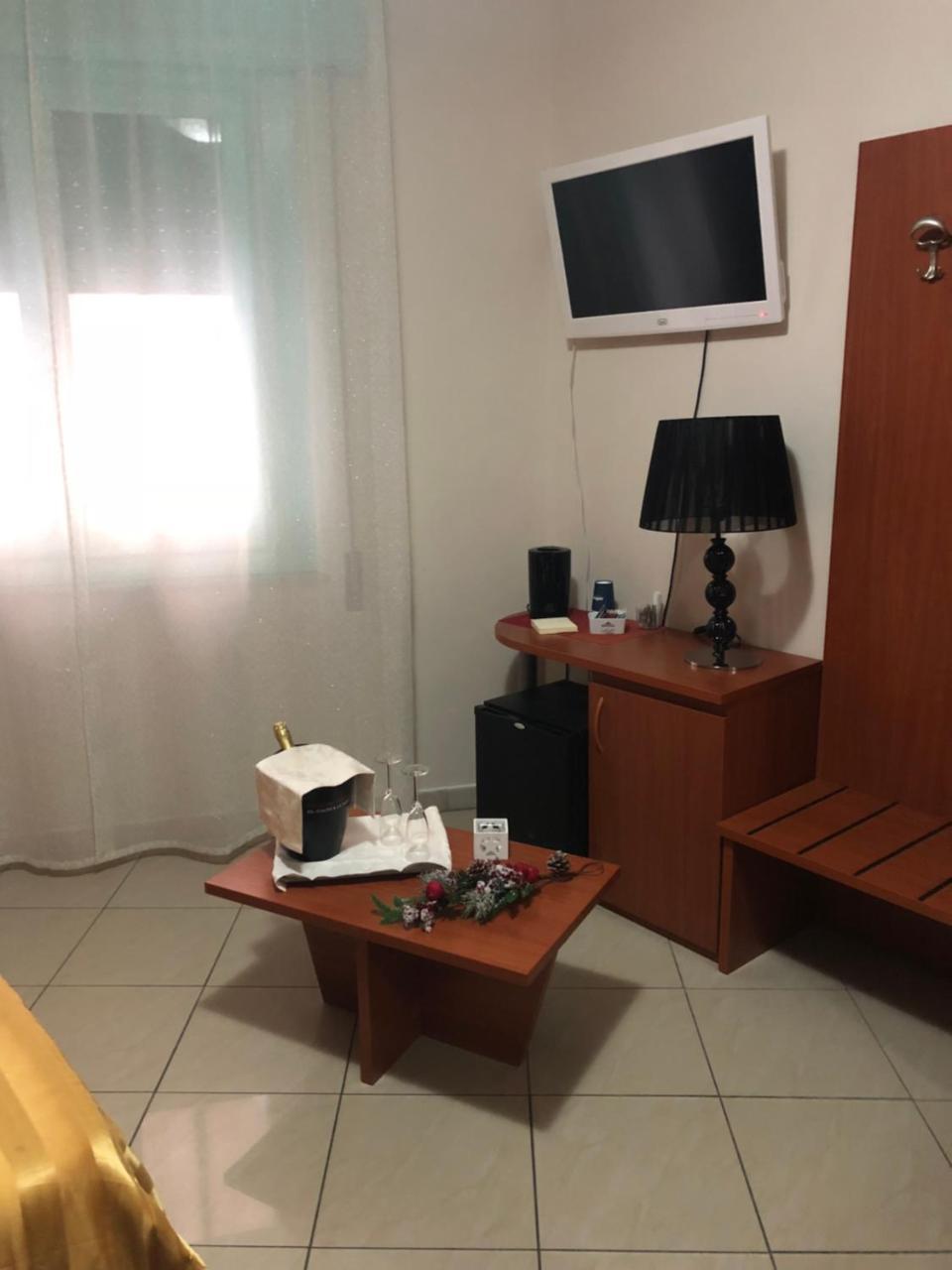 Hotel Nettuno Montecatini Terme Extérieur photo